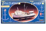 Tuna Clipper kalastusalus 1/60 koottava pienoismalli  